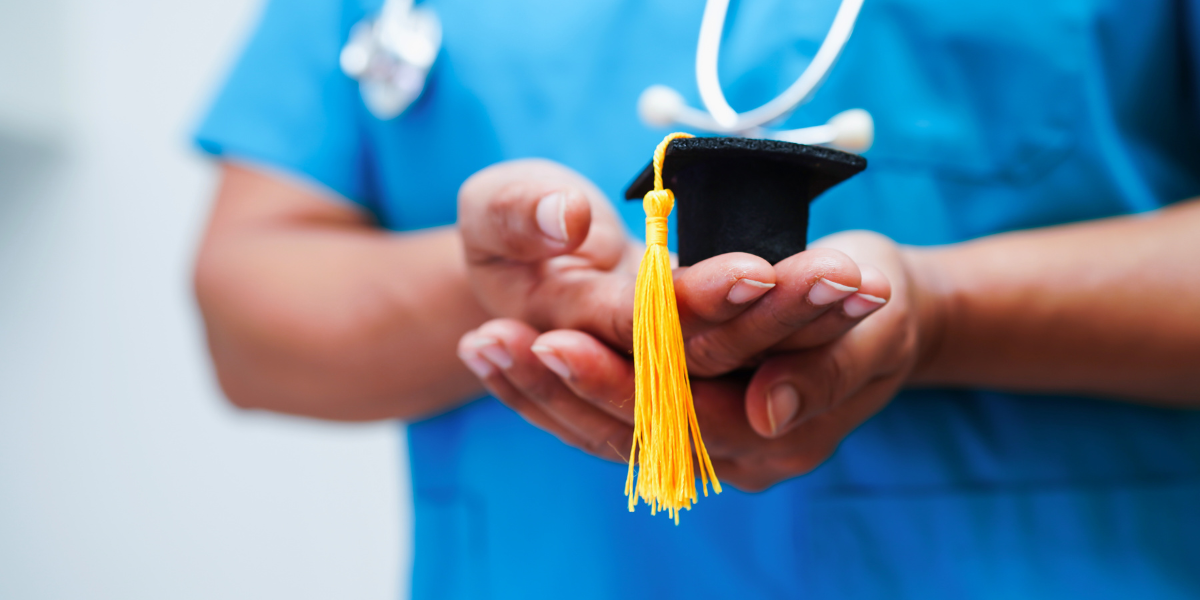 Residency_Fellowship_Graduation_1200x600px_20240621.png