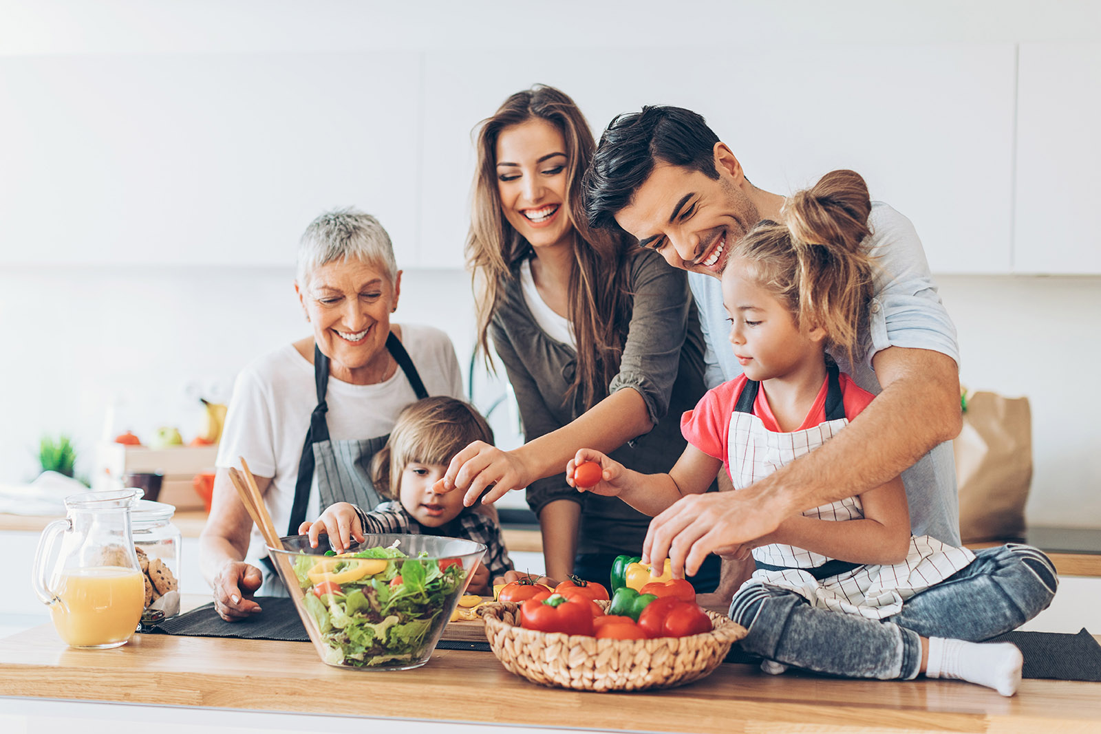 Multi-generation family cooking